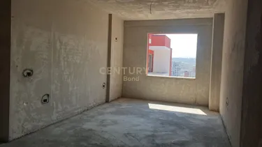 Foto e Apartment në shitje Oxhaku, RRuga Kujtim Laro, Tiranë