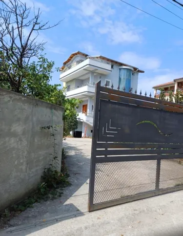 Photo of vila for sale Babrru Qëndër, Kodër e Kuqe, Tiranë