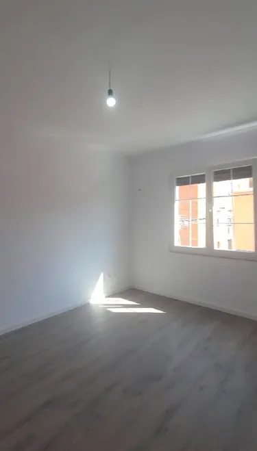 Foto e Apartment në shitje 21 dhjetori, Tiranë