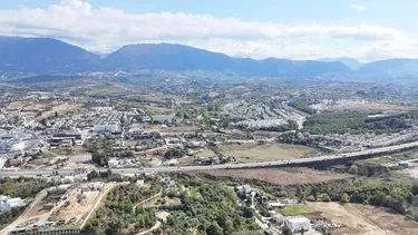 Foto e Vilë në shitje Qendra Tregtare TEG, Pranë Mbikalimit TEG, Tiranë