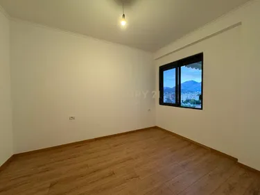 Foto e Apartment në shitje rruga e dibres, Tiranë