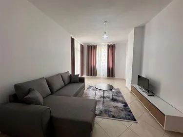 Foto e Apartment me qera Astir, tek Kompleksi Fratari, Tiranë