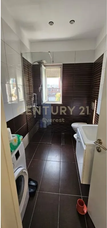 Foto e Apartment në shitje rruga myslym shyri, Tiranë