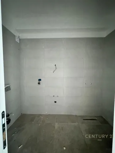 Foto e Apartment në shitje rruga myslym shyri, Tiranë