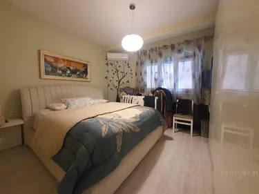 Foto e Apartment në shitje rruga myslym shyri, Tiranë