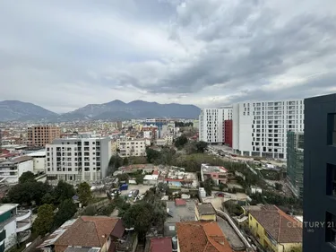 Foto e Apartment në shitje rruga 5 maji, Tiranë