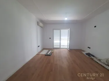 Foto e Apartment në shitje rruga 21 dhjetori, Tiranë