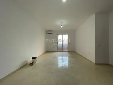 Foto e Apartment me qera Yzberish, Tiranë