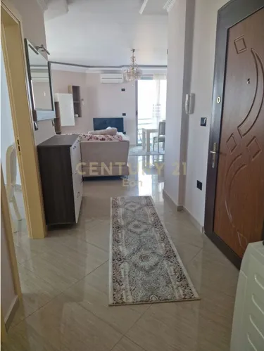 Foto e Apartment me qera ish urt, Durrës