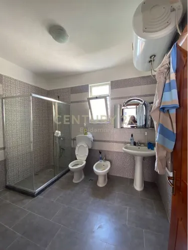 Foto e Apartment me qera markata, Durrës