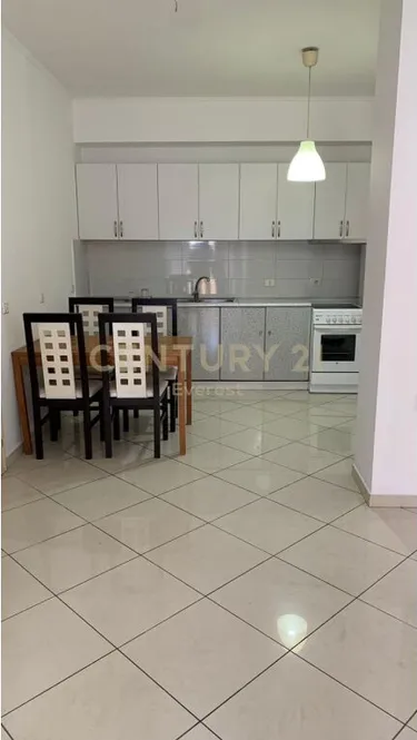 Foto e Apartment me qera Rruga e Elbasanit, Tiranë