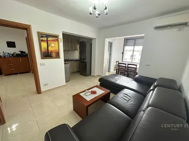 Foto e Apartment në shitje laprake, Tiranë