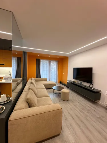 Foto e penthouse me qera Ish fusha e aviacionit, Tiranë