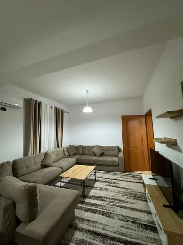 Foto e Apartment me qera Rruga 5 Maji, Tiranë