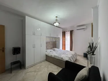 Foto e Apartment me qera RRUGA E BARRIKADAVE, Tiranë