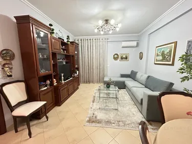 Foto e Apartment në shitje liqeni thate, Tiranë