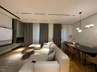 Foto e penthouse në shitje 21 dhjetori, tek Kompleksi Delijorgji, Tiranë