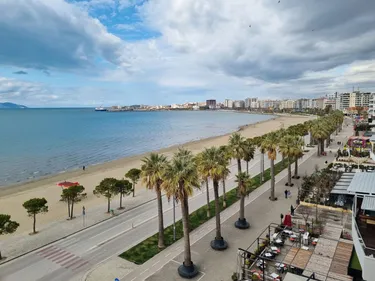 Foto e Tokë në shitje Vlore, Vlore-Lungomare, Vlorë