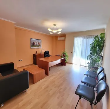 Foto e Zyrë me qera Komuna e Parisit, Sulejman Delvina, Tiranë