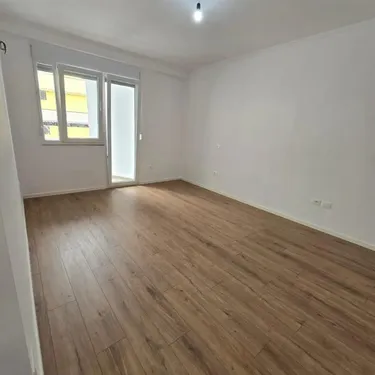 Foto e Apartment në shitje Rr. e Kavajes, Pranë Qendrës Condor, Rruga Kavajës, Tiranë