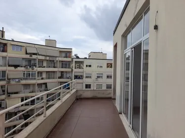 Foto e Apartment në shitje astir, Tiranë