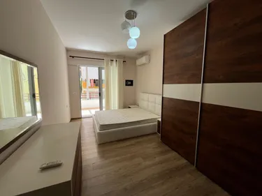 Foto e Apartment në shitje Liqeni i Thate, Tiranë