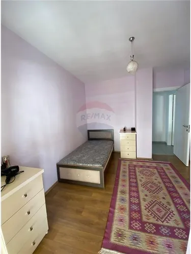 Foto e Apartment me qera Komuna e Parisit, Tiranë