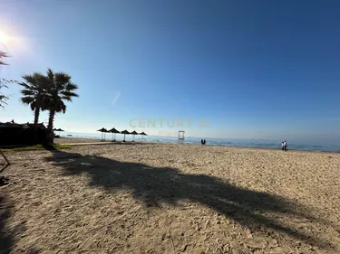 Foto e Ambient biznesi me qera plazh hekurudha, Durrës