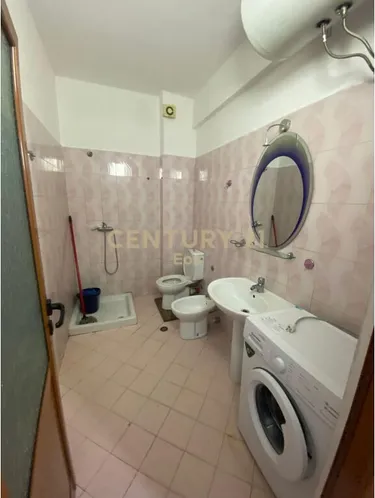 Foto e Apartment në shitje plazh stacioni i pare, Durrës