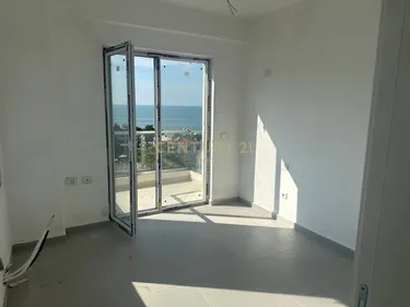 Foto e Apartment në shitje GOLEM, Durrës