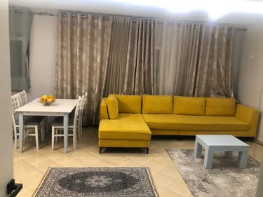 Foto e Apartment me qera Komuna e Parisit, Tiranë