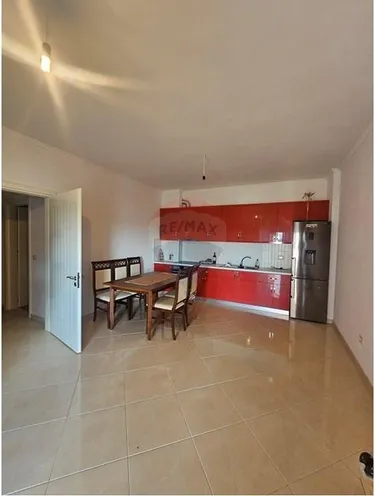Foto e Apartment në shitje Qender, Fier