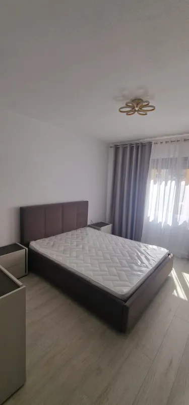 Foto e Apartment me qera Komuna e Parisit, Tiranë