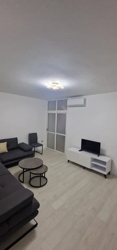 Foto e Apartment me qera Komuna e Parisit, Komune e Parisit, Tiranë