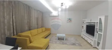 Foto e Apartment me qera Komuna e Parisit, Tiranë