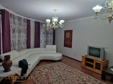 Foto e Apartment në shitje Kopshti Botanik Zoologjik, Tiranë