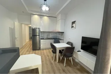 Foto e Apartment në shitje Big market Kristal Center, Komuna e Parisit, Tiranë