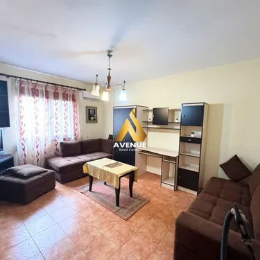 Foto e Apartment me qera Pallati me Shigjeta, Rruga Irfan Tomini, Tiranë