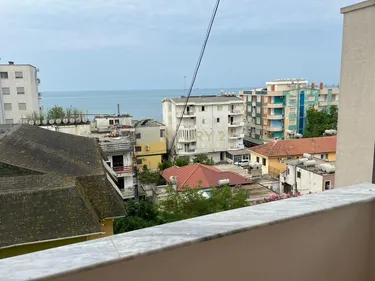 Foto e Apartment me qera plazh hekurudha, Durrës