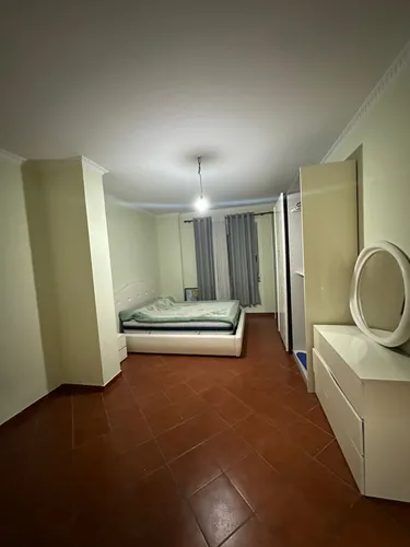 Foto e Apartment me qera Shkolla Petro Nini, Bllok, Tiranë
