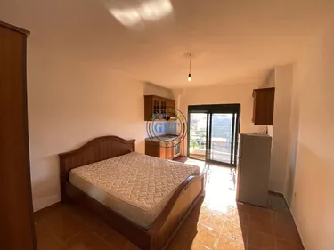 Foto e studio në shitje Golem, Durrës