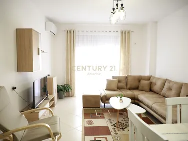 Foto e Apartment me qera stadiumi, Durrës