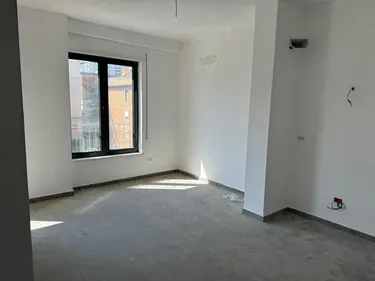 Photo of Apartment for sale Rr.e Kavajes, Tiranë