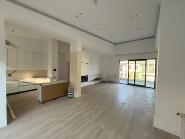 Foto e Apartment në shitje Liqeni i Thate, Tiranë