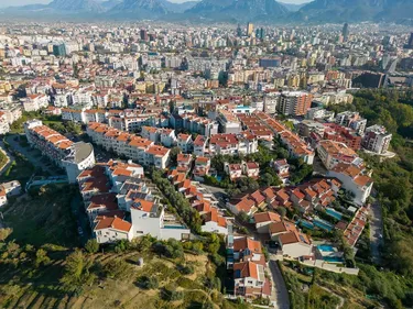 Foto e Shtëpi me qera Kodra e Diellit, Tiranë