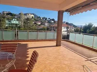 Shkolla 9 Vjecare Nene Tereza, Lezhe - photos of  for Vila