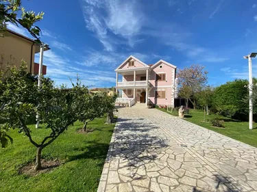 Foto e Vilë në shitje Shijak, Durrës