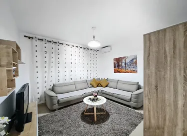 Foto e Apartment me qera Pazari i Ri, Tiranë