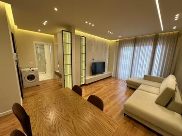 Foto e Apartment me qera Pazari i Ri, Shkolla e Kuqe, Tiranë