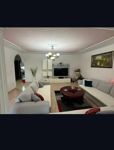 Foto e Apartment me qera Pallati me Shigjeta, Tiranë